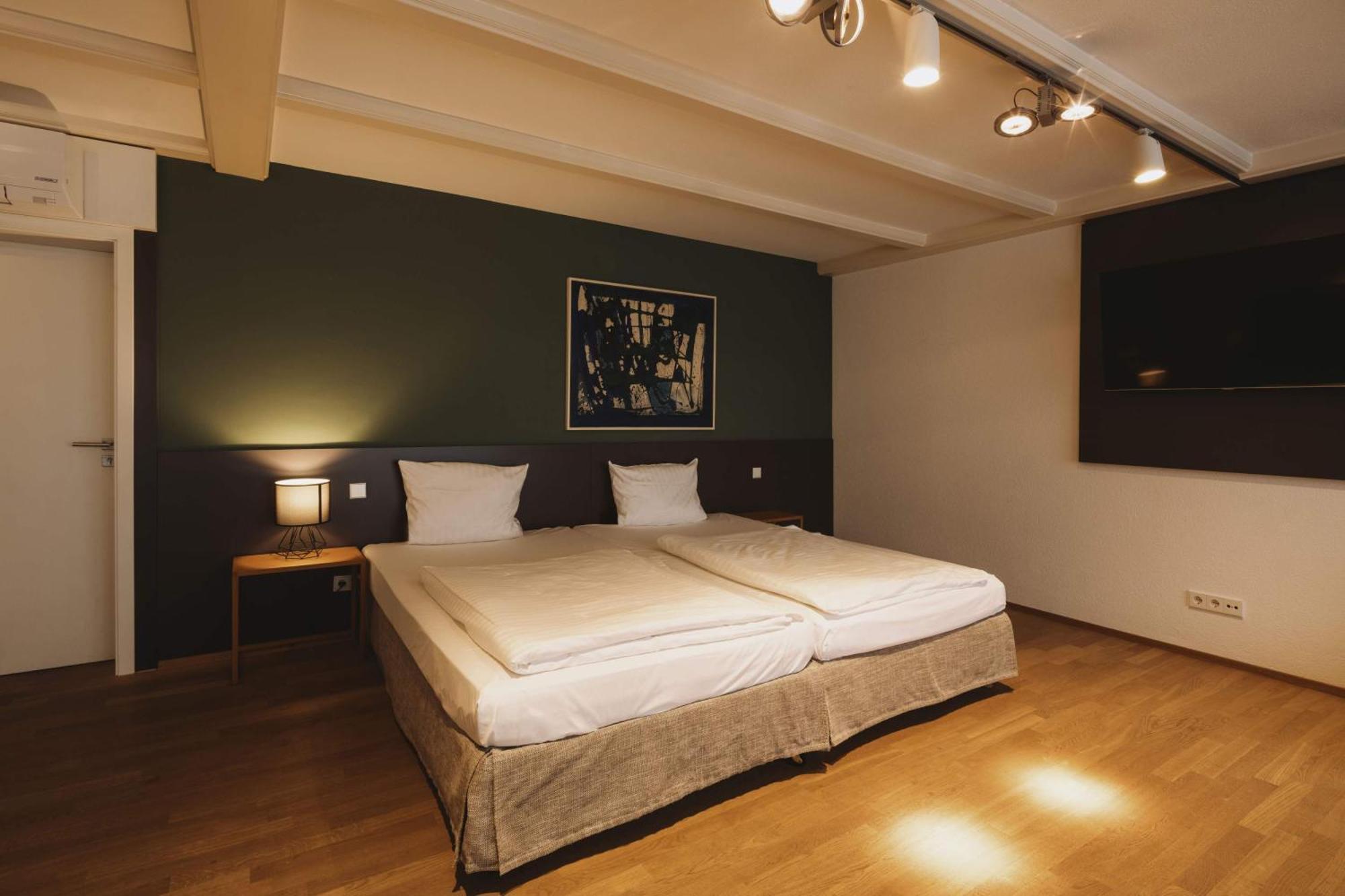 Das Eckert - Lifestyle Design Hotel & Fine Dining Bei Basel غرنزاش ويلن الغرفة الصورة